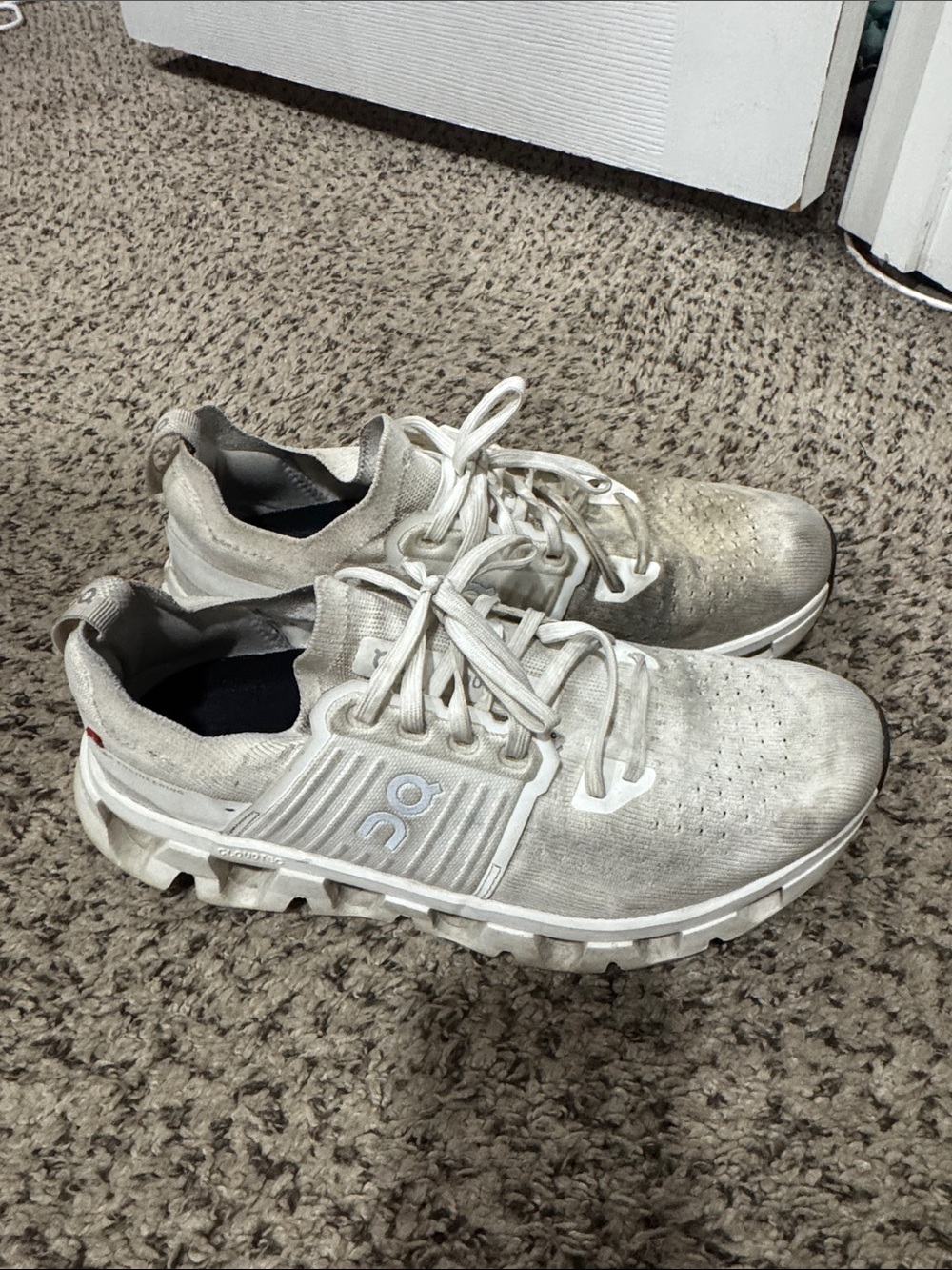 On Cloudwhite Running Sneakers